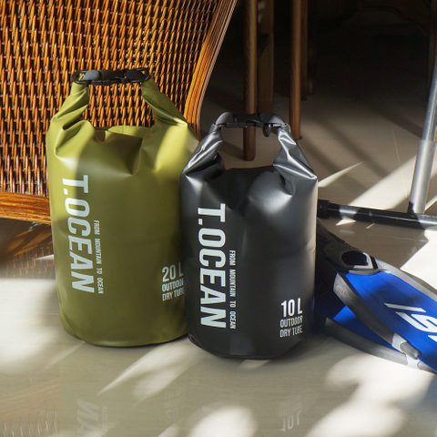 PVC夾網布, 防水包戲水, 防濕包, 雙肩背防水包